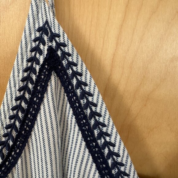 Embroidered pinstriped romper - Picture 2 of 4